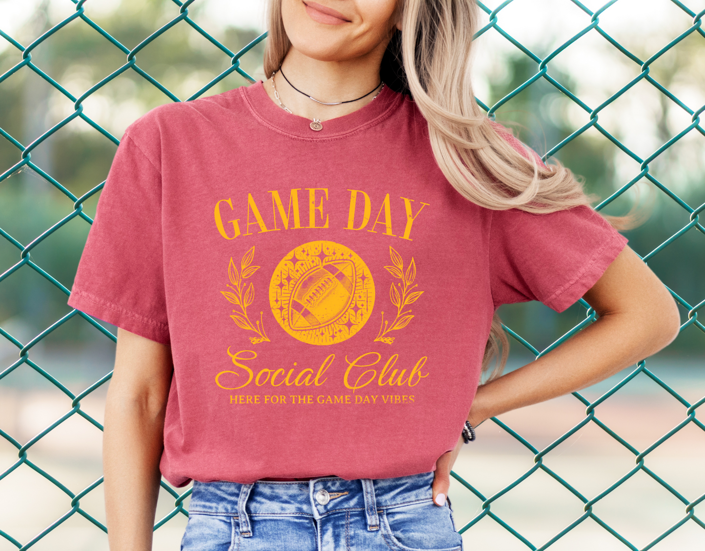 DTF - GAME DAY SOCIAL CLUB - GOLDEN